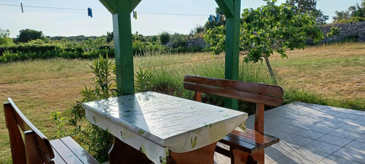 Krcina Holiday Home Cres Luaran gambar